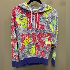 VIntage Nike Men's Green and Blue Graphic Sweatshirt